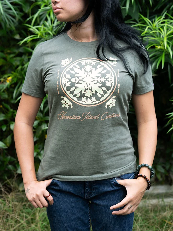 HIC PIKAKE QUILT WOMENS BF TEE - MIL GREEN - Image 2