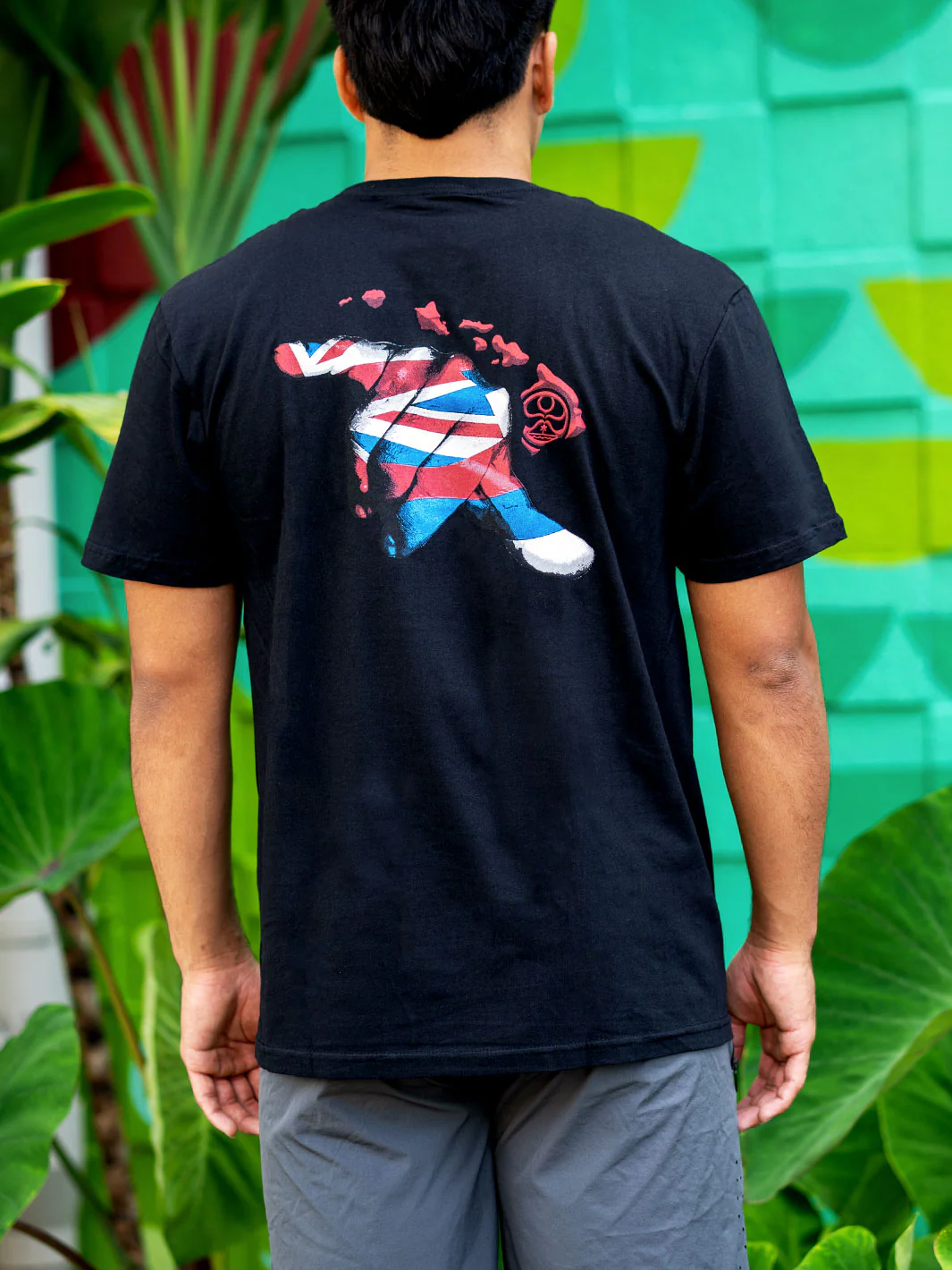 HIC SHAKA CHAIN TEE - BLACK